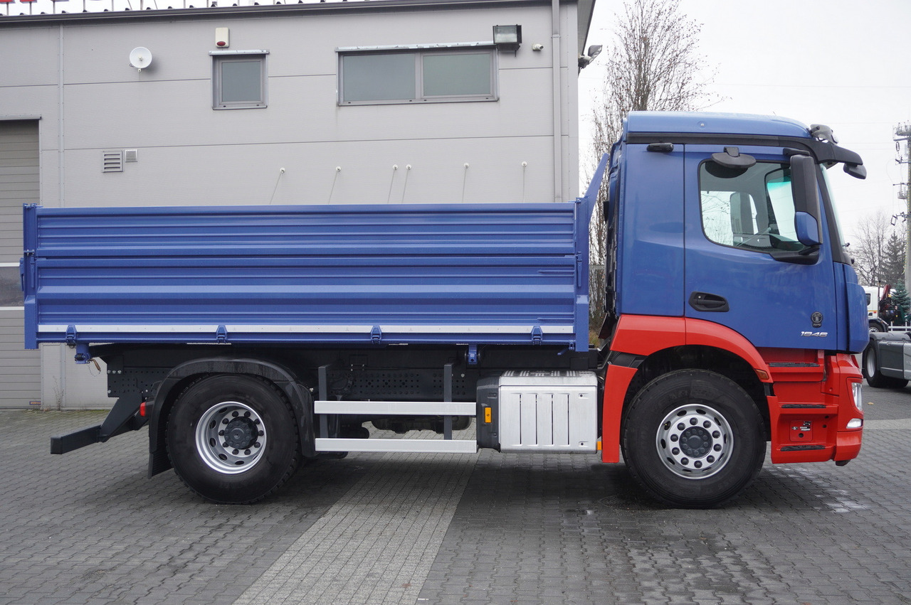 MERCEDES-BENZ Actros 1846 4×2 / NEW 3-sided tipper / 10 t load cap / Diff. lock - Xe ben: hình 5 MERCEDES-BENZ Actros 1846 4×2 / NEW 3-sided tipper / 10 t load cap / Diff. lock - Xe ben: hình 5