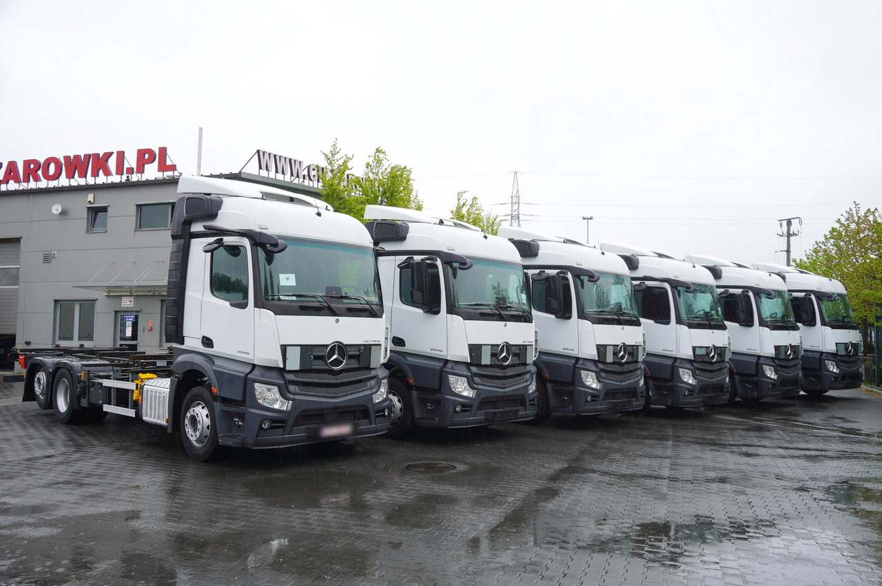 MERCEDES-BENZ Actros 2545 6×2 MP5 / FULL ADR / 12 units - Xe chở container/ Xe tải hoán đổi thân: hình 2 MERCEDES-BENZ Actros 2545 6×2 MP5 / FULL ADR / 12 units - Xe chở container/ Xe tải hoán đổi thân: hình 2