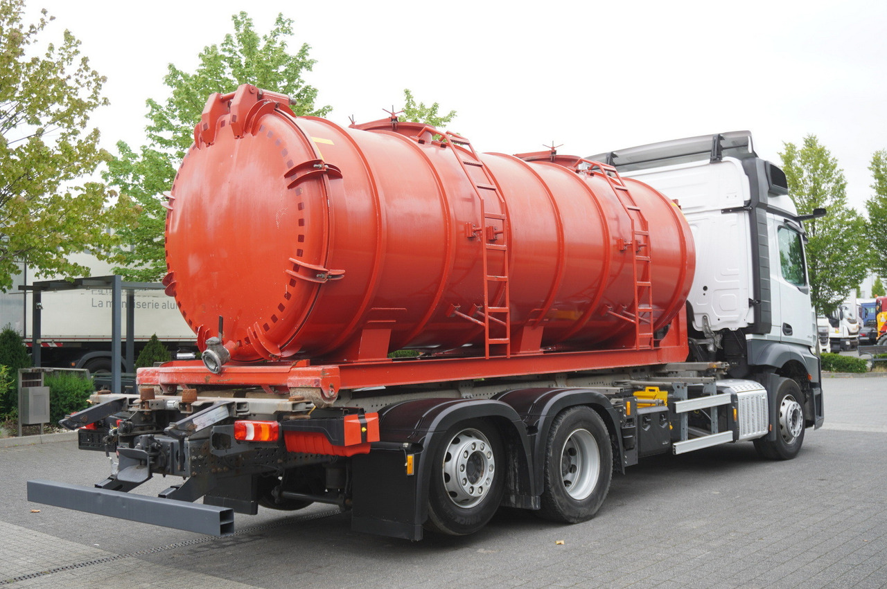 MERCEDES-BENZ Actros 2545 6 × 2 MP5 / NEW septic barrel 13000 L - Xe bồn: hình 4 MERCEDES-BENZ Actros 2545 6 × 2 MP5 / NEW septic barrel 13000 L - Xe bồn: hình 4