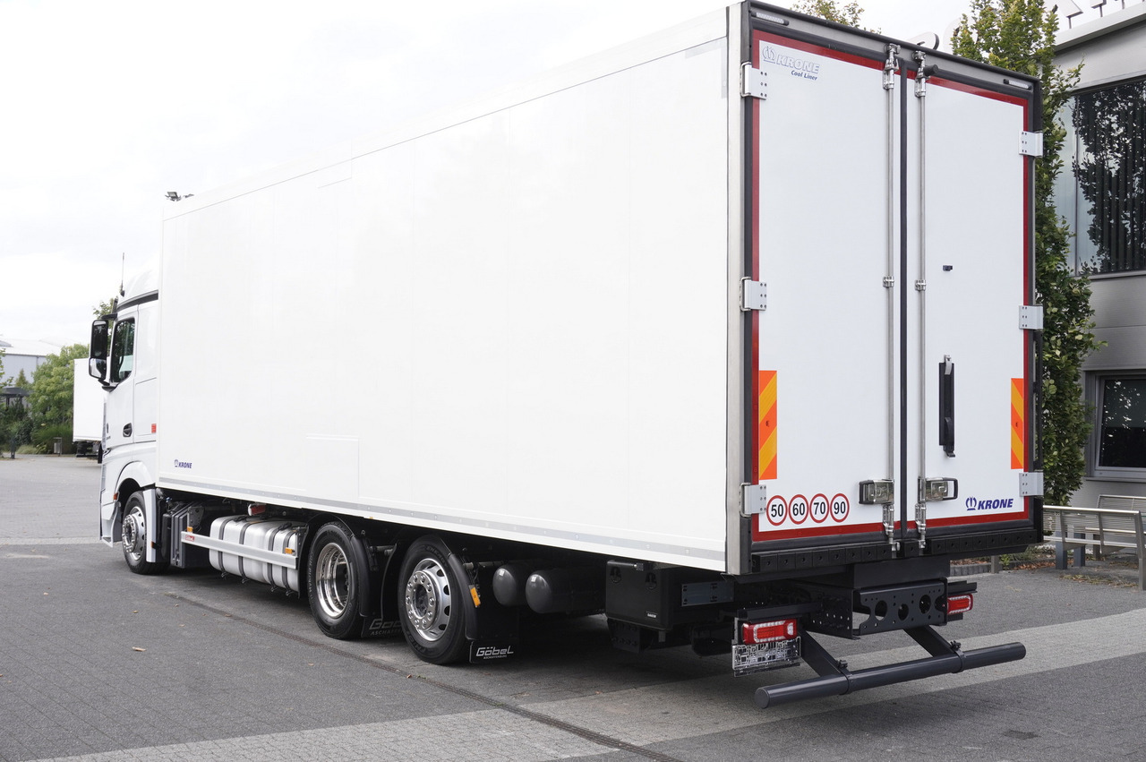 MERCEDES-BENZ Actros 2545 MP5 6×2 E6 / KRONE REFRIGERATOR 40 pallets Bitemperature Doppelstock / high 2.7m - Xe tải đông lạnh: hình 3 MERCEDES-BENZ Actros 2545 MP5 6×2 E6 / KRONE REFRIGERATOR 40 pallets Bitemperature Doppelstock / high 2.7m - Xe tải đông lạnh: hình 3