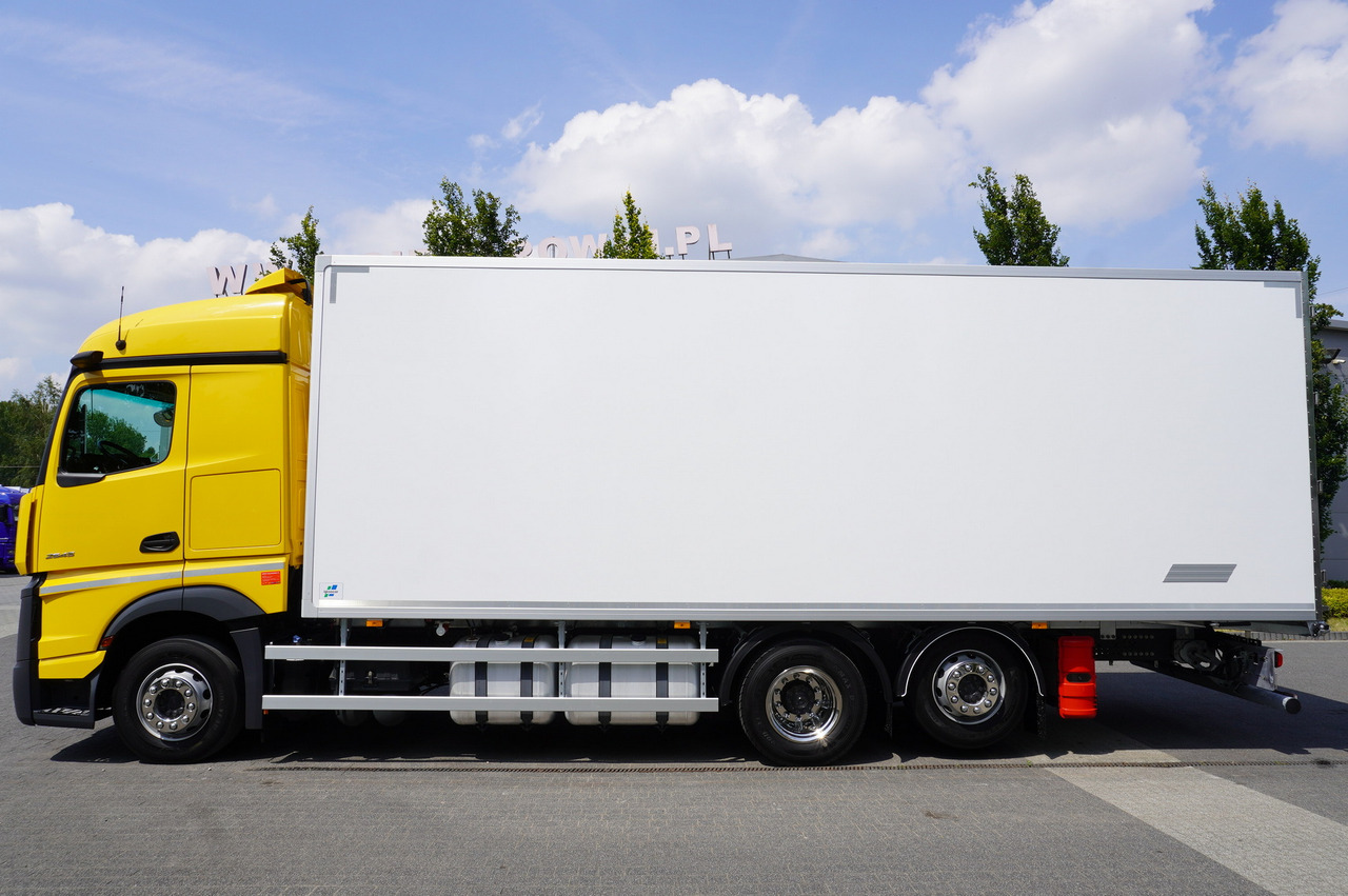 MERCEDES-BENZ Actros 2545 MP5 6×2 E6 / NEW Igloocar refrigerator / 19 pallets - Xe tải đông lạnh: hình 2 MERCEDES-BENZ Actros 2545 MP5 6×2 E6 / NEW Igloocar refrigerator / 19 pallets - Xe tải đông lạnh: hình 2