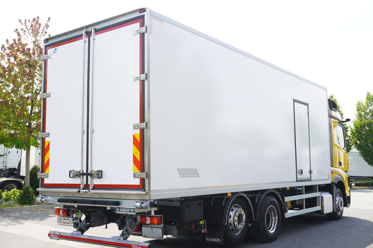 MERCEDES-BENZ Actros 2545 MP5 6×2 E6 / NEW Igloocar refrigerator / 19 pallets - Xe tải đông lạnh: hình 4 MERCEDES-BENZ Actros 2545 MP5 6×2 E6 / NEW Igloocar refrigerator / 19 pallets - Xe tải đông lạnh: hình 4
