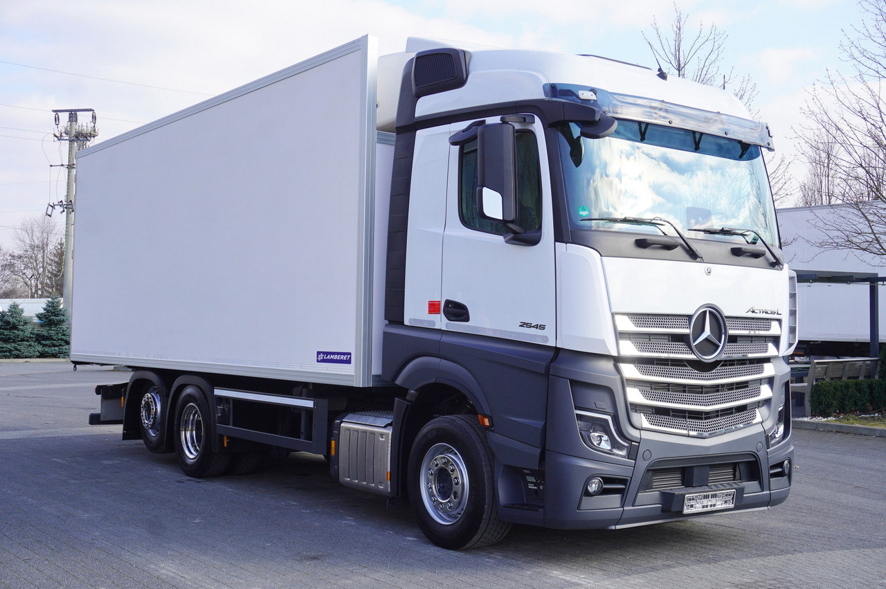 MERCEDES-BENZ Actros L 2545 / NEW Lamberet refrigerator / 2023 / 140 tho. km - Xe tải đông lạnh: hình 1 MERCEDES-BENZ Actros L 2545 / NEW Lamberet refrigerator / 2023 / 140 tho. km - Xe tải đông lạnh: hình 1