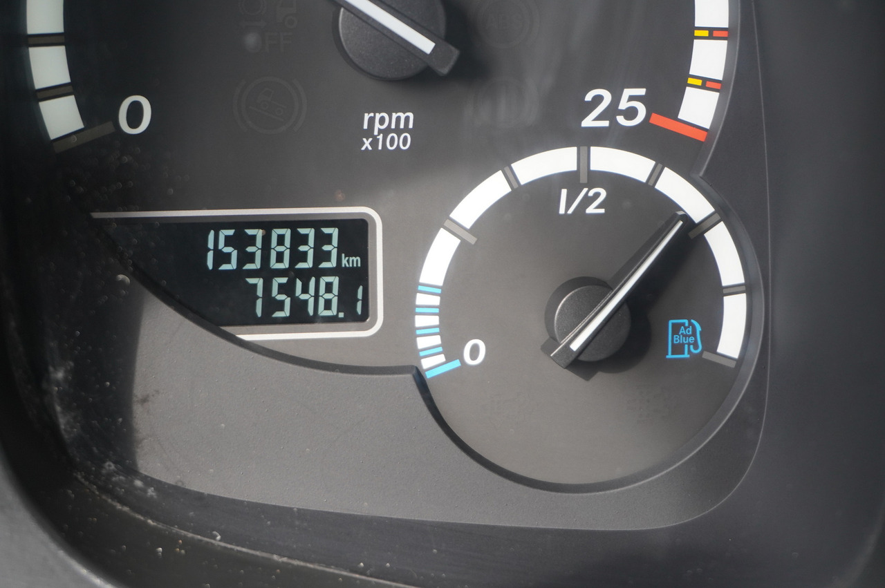 Xe tải chở rác MERCEDES-BENZ Antos 3240 8x2 / Tajfun 5T crane / Farid Industries garbage truck/ 3 steered axles: hình 17