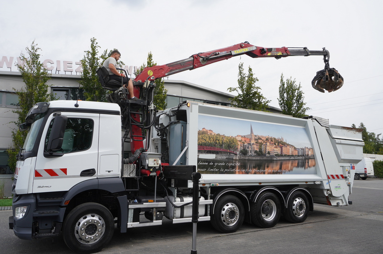 MERCEDES-BENZ Antos 3240 8x2 / Tajfun 5T crane / Farid Industries garbage truck/ 3 steered axles - Xe tải chở rác: hình 1 MERCEDES-BENZ Antos 3240 8x2 / Tajfun 5T crane / Farid Industries garbage truck/ 3 steered axles - Xe tải chở rác: hình 1