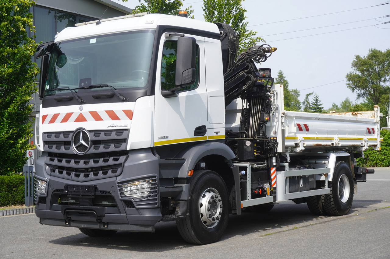 MERCEDES-BENZ Arocs 1833 / 87,000 km!!! / Hds HIAB X-DUO 128 B-2 / three-sided tipper - Xe tải thùng lửng/ Phẳng, Xe cẩu tự hành: hình 3 MERCEDES-BENZ Arocs 1833 / 87,000 km!!! / Hds HIAB X-DUO 128 B-2 / three-sided tipper - Xe tải thùng lửng/ Phẳng, Xe cẩu tự hành: hình 3