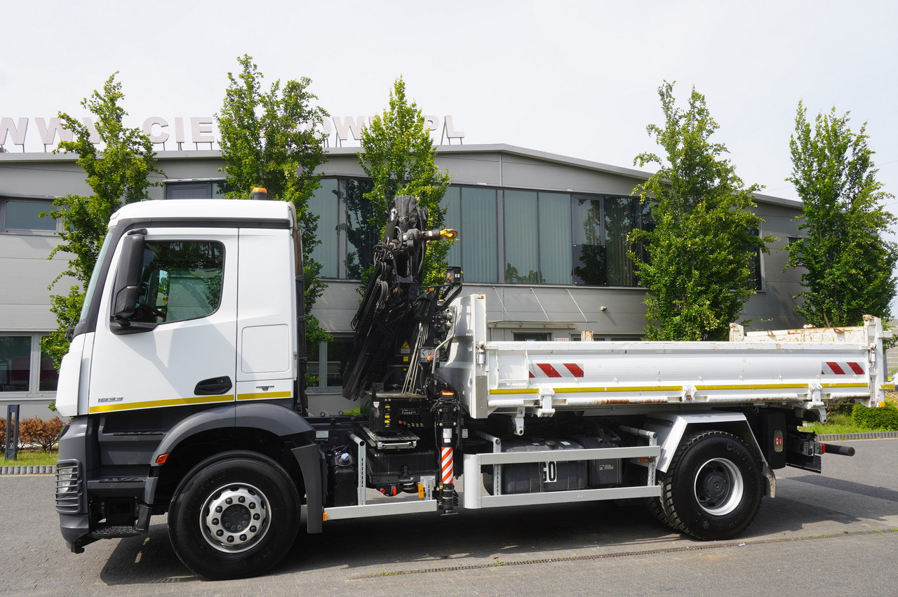 MERCEDES-BENZ Arocs 1833 / 87,000 km!!! / Hds HIAB X-DUO 128 B-2 / three-sided tipper - Xe tải thùng lửng/ Phẳng, Xe cẩu tự hành: hình 5 MERCEDES-BENZ Arocs 1833 / 87,000 km!!! / Hds HIAB X-DUO 128 B-2 / three-sided tipper - Xe tải thùng lửng/ Phẳng, Xe cẩu tự hành: hình 5