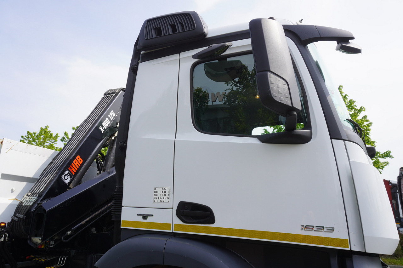 Cho thuê MERCEDES-BENZ Arocs 1833 / 87,000 km!!! / Hds HIAB X-DUO 128 B-2 / three-sided tipper MERCEDES-BENZ Arocs 1833 / 87,000 km!!! / Hds HIAB X-DUO 128 B-2 / three-sided tipper: hình 22