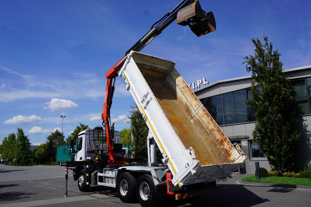 MERCEDES-BENZ Arocs 2636 / 6x4 / HDS Fassi / 3-Way Tipper / Bortmatic - Xe cẩu tự hành: hình 5 MERCEDES-BENZ Arocs 2636 / 6x4 / HDS Fassi / 3-Way Tipper / Bortmatic - Xe cẩu tự hành: hình 5