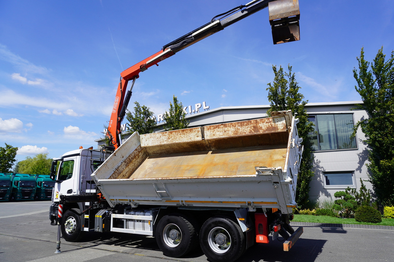MERCEDES-BENZ Arocs 2636 / 6x4 / HDS Fassi / 3-Way Tipper / Bortmatic - Xe ben, Xe cẩu tự hành: hình 3 MERCEDES-BENZ Arocs 2636 / 6x4 / HDS Fassi / 3-Way Tipper / Bortmatic - Xe ben, Xe cẩu tự hành: hình 3