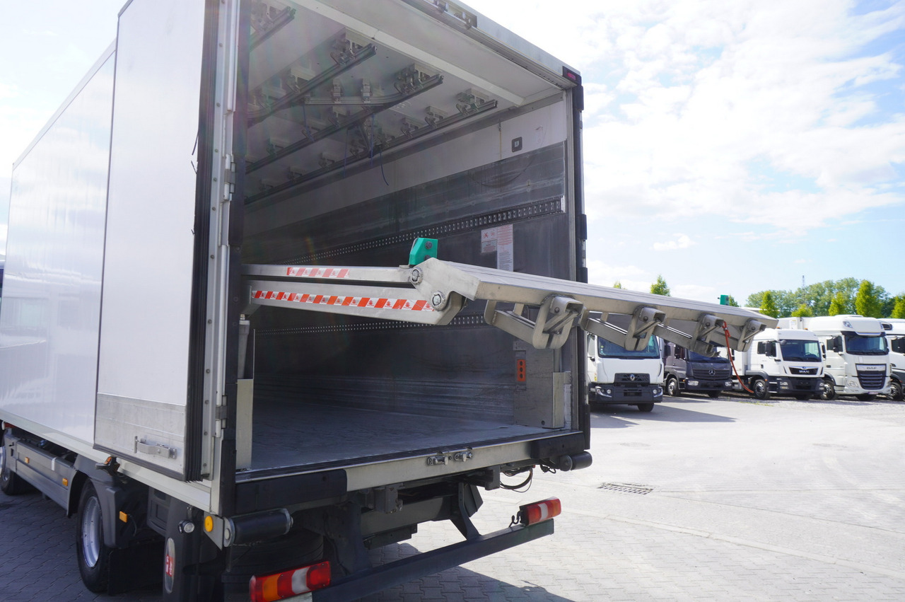 Xe tải đông lạnh, Xe cẩu tự hành để vận chuyển thịt MERCEDES-BENZ Atego 1021 / Lamberet meat hook refrigerator / Carcass elevator 1000 kg / Thermoking T800 R: hình 18