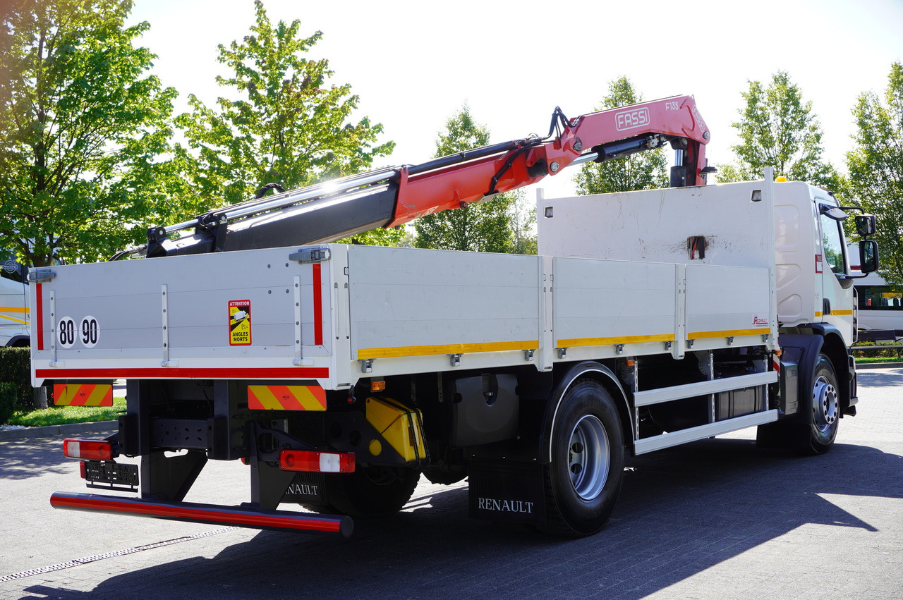 RENAULT C280 DTI 8 / FASSI crane 5.6 T / range 8 m / Flatbed 15 EPAL - Xe tải thùng lửng/ Phẳng, Xe cẩu tự hành: hình 4 RENAULT C280 DTI 8 / FASSI crane 5.6 T / range 8 m / Flatbed 15 EPAL - Xe tải thùng lửng/ Phẳng, Xe cẩu tự hành: hình 4