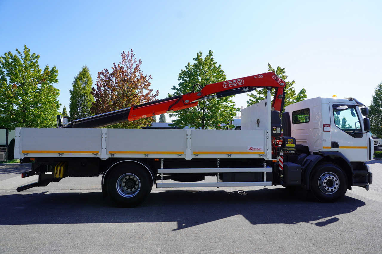 RENAULT C280 DTI 8 / FASSI crane 5.6 T / range 8 m / Flatbed 15 EPAL - Xe tải thùng lửng/ Phẳng, Xe cẩu tự hành: hình 2 RENAULT C280 DTI 8 / FASSI crane 5.6 T / range 8 m / Flatbed 15 EPAL - Xe tải thùng lửng/ Phẳng, Xe cẩu tự hành: hình 2