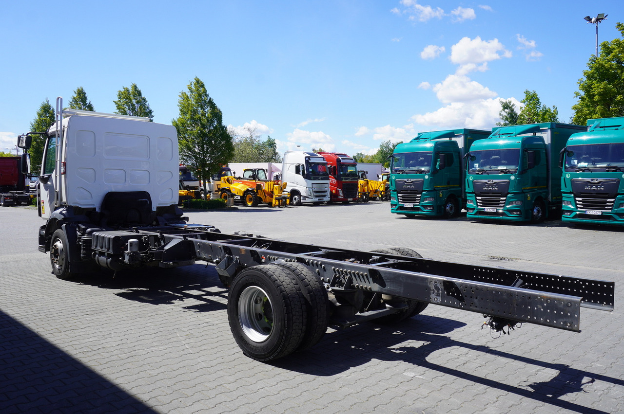 RENAULT D16 / frame 7.3 m / Differential lock / 3 units - Xe tải khung gầm: hình 4 RENAULT D16 / frame 7.3 m / Differential lock / 3 units - Xe tải khung gầm: hình 4