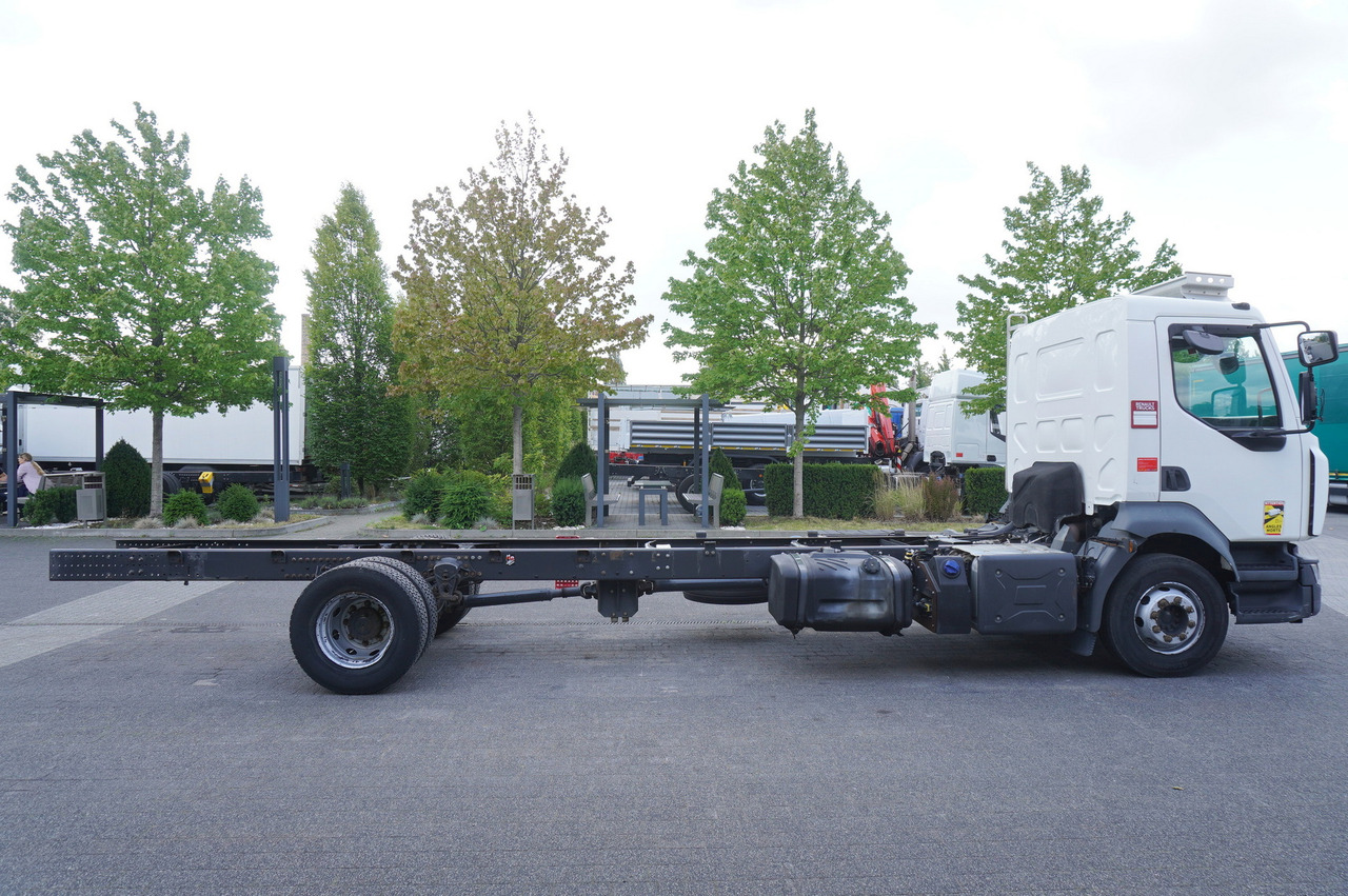 RENAULT Renault D16 / frame 7.5 m / differential lock / 3 units - Xe chở container/ Xe tải hoán đổi thân: hình 5 RENAULT Renault D16 / frame 7.5 m / differential lock / 3 units - Xe chở container/ Xe tải hoán đổi thân: hình 5