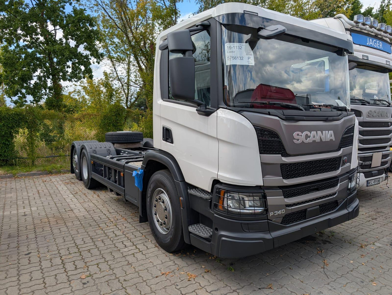SCANIA P 340 B6x2*4NA / chassis frame / steering axle / CNG - Xe tải khung gầm: hình 2 SCANIA P 340 B6x2*4NA / chassis frame / steering axle / CNG - Xe tải khung gầm: hình 2