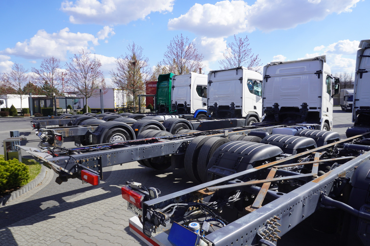 Xe cẩu tự hành SCANIA R650 V8 / 650 HP/ frame 8.8 m / steered 4th axis / 20 units: hình 8