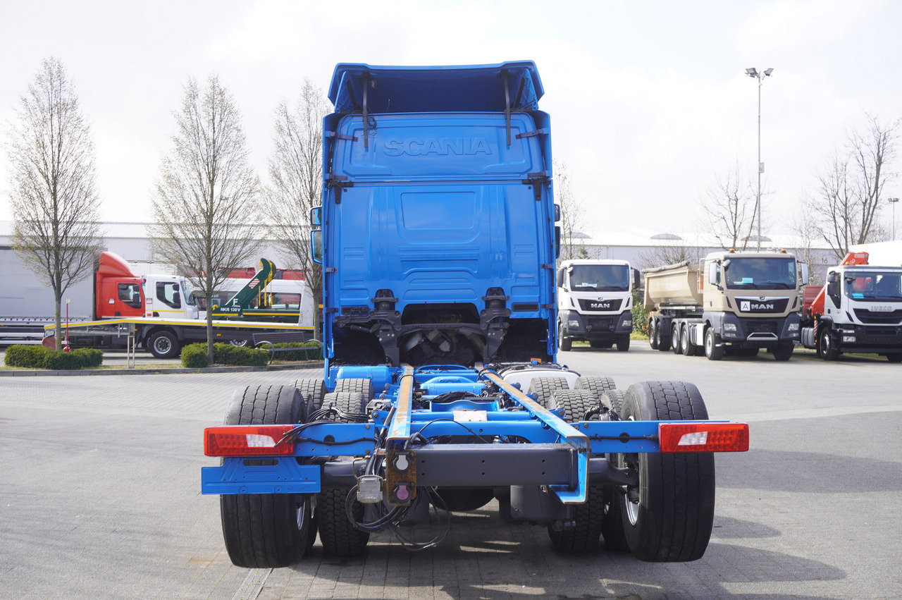 SCANIA R650 V8 / 650 HP/ frame 8.8 m / steered 4th axle - Xe tải khung gầm: hình 3 SCANIA R650 V8 / 650 HP/ frame 8.8 m / steered 4th axle - Xe tải khung gầm: hình 3