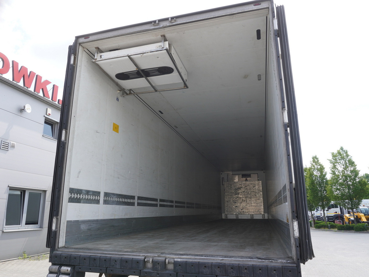 SCHMITZ refrigerator semi-trailer/ Thermoking SLX I Spectrum 250 / Multitemperature / 5 units - Sơ mi rơ moóc đông lạnh: hình 4 SCHMITZ refrigerator semi-trailer/ Thermoking SLX I Spectrum 250 / Multitemperature / 5 units - Sơ mi rơ moóc đông lạnh: hình 4