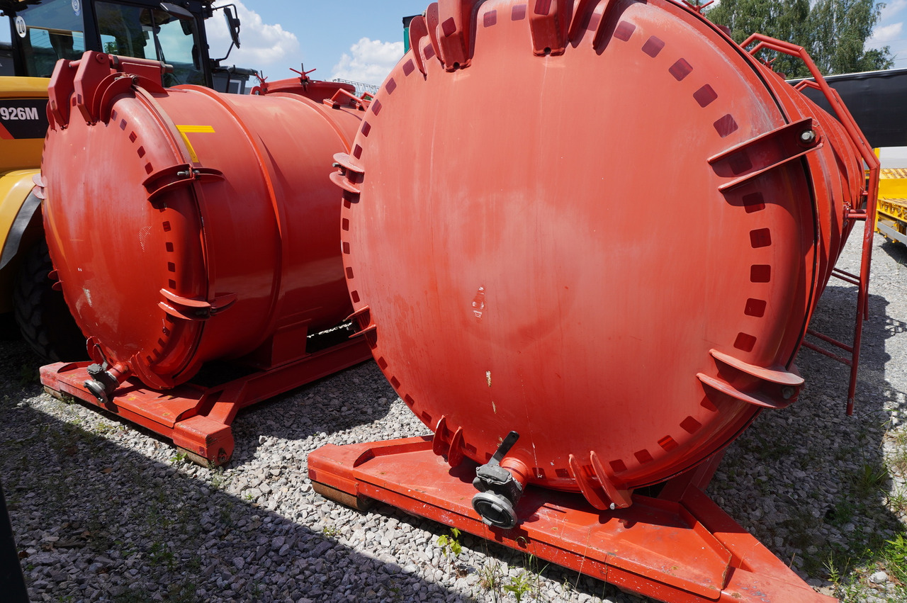 STAL UNUSED Septic barrel / 13000 l - Hệ thống nâng móc/ Chở thùng nhỏ: hình 5 STAL UNUSED Septic barrel / 13000 l - Hệ thống nâng móc/ Chở thùng nhỏ: hình 5