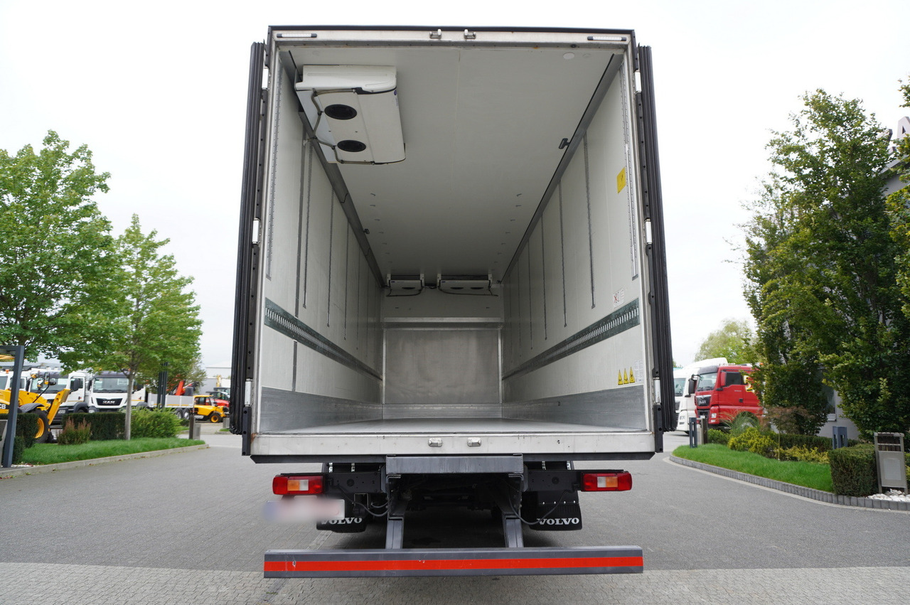 VOLVO FH 460 / Krone refrigerator 23 EPAL! / Carrier Supra 1250 MT Silent / Multitemperature / Steered axle - Xe tải đông lạnh: hình 4 VOLVO FH 460 / Krone refrigerator 23 EPAL! / Carrier Supra 1250 MT Silent / Multitemperature / Steered axle - Xe tải đông lạnh: hình 4