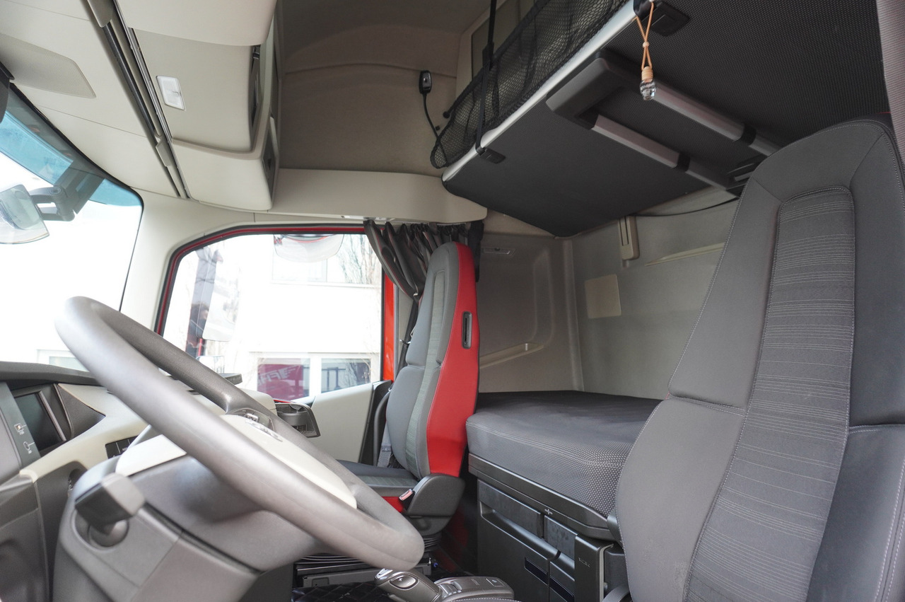VOLVO FH 500 / BRAND-NEW Kässbohrer LB3E low-bed semi-trailer / 500 HP - Xe tải chuyên chở tự động: hình 5 VOLVO FH 500 / BRAND-NEW Kässbohrer LB3E low-bed semi-trailer / 500 HP - Xe tải chuyên chở tự động: hình 5