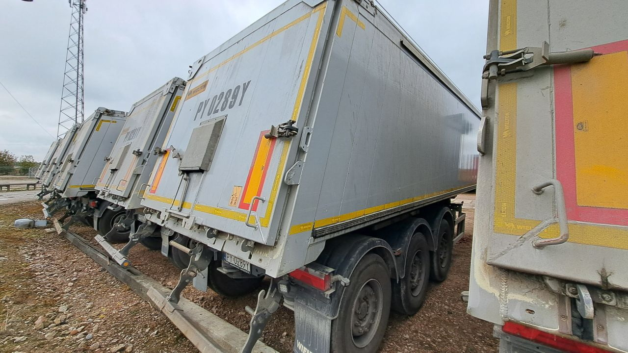 WIELTON NW-3 / weight 6.2 t / capacity 38m3 / Electrically folded roof / Teflon / 20 units, 2022 - Sơ mi rơ moóc ben: hình 4 WIELTON NW-3 / weight 6.2 t / capacity 38m3 / Electrically folded roof / Teflon / 20 units, 2022 - Sơ mi rơ moóc ben: hình 4