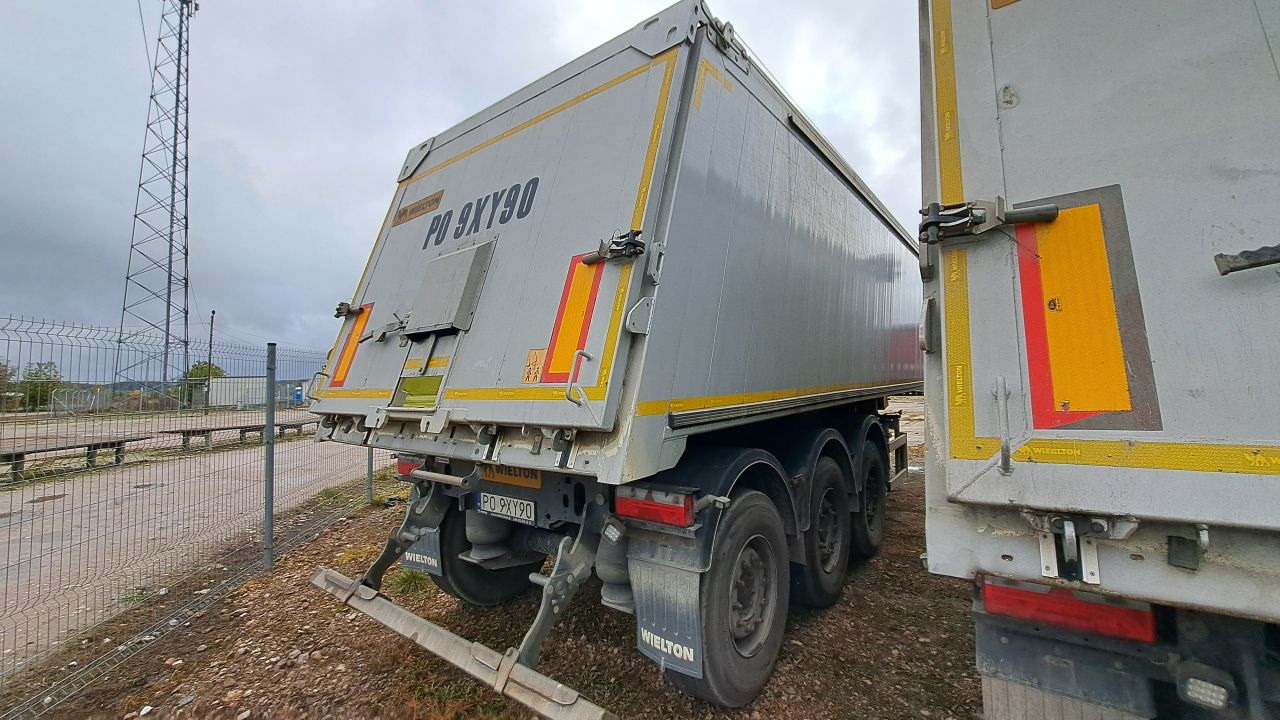 WIELTON NW-3 / weight 6.2 t / capacity 38m3 / Electrically folded roof / Teflon / 20 units, 2022 - Sơ mi rơ moóc ben: hình 5 WIELTON NW-3 / weight 6.2 t / capacity 38m3 / Electrically folded roof / Teflon / 20 units, 2022 - Sơ mi rơ moóc ben: hình 5