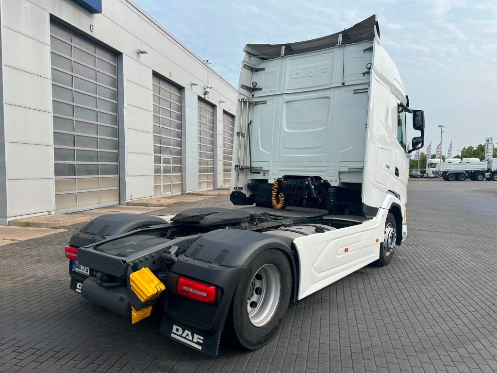 DAF XG 480 FT TraXon ZF-Intarder 2x Tank 1.195 Liter - Xe đầu kéo: hình 4 DAF XG 480 FT TraXon ZF-Intarder 2x Tank 1.195 Liter - Xe đầu kéo: hình 4