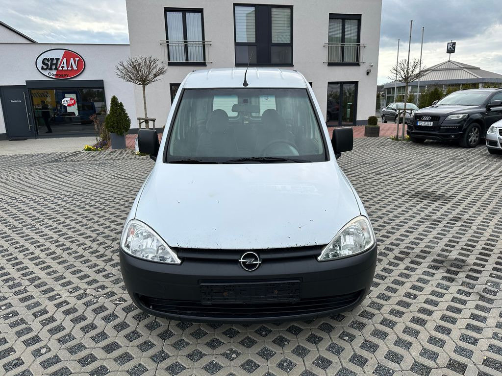 Opel Combo 1.4 TWINPORT ECOTEC Arizona - Xe van chở khách: hình 4 Opel Combo 1.4 TWINPORT ECOTEC Arizona - Xe van chở khách: hình 4