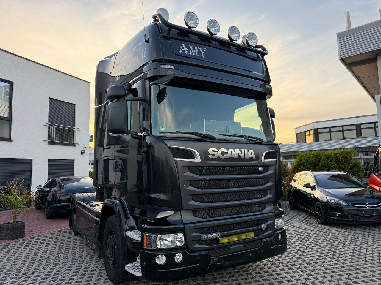 Scania R 520 V8 - Xe đầu kéo: hình 1 Scania R 520 V8 - Xe đầu kéo: hình 1