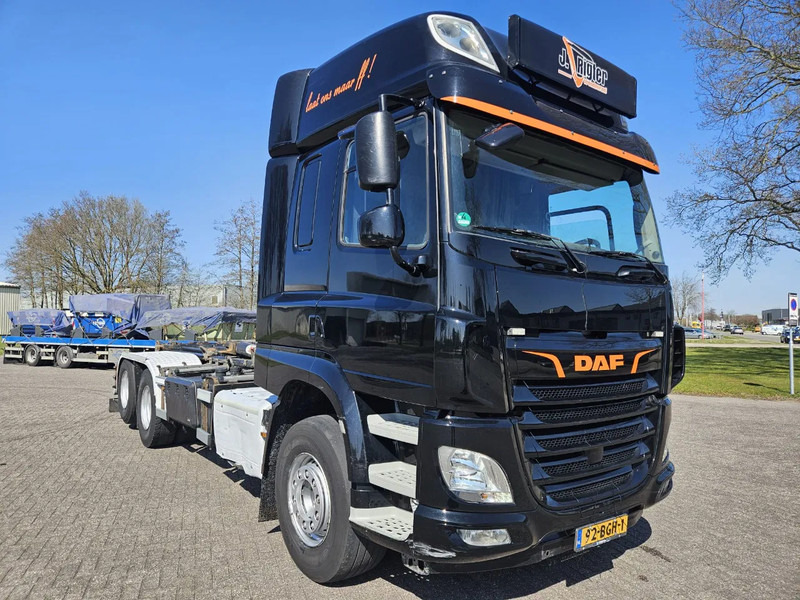 DAF CF 460 6X2 | 10 tyres | Hyva 22.57.S | Euro 6 | Retarder - Xe tải nâng móc: hình 2 DAF CF 460 6X2 | 10 tyres | Hyva 22.57.S | Euro 6 | Retarder - Xe tải nâng móc: hình 2