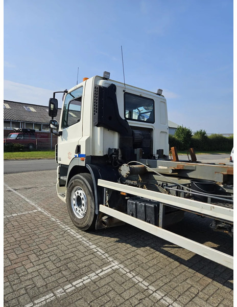 DAF CF 85 360 Manual 10 Tyres - Xe tải khung gầm: hình 5 DAF CF 85 360 Manual 10 Tyres - Xe tải khung gầm: hình 5