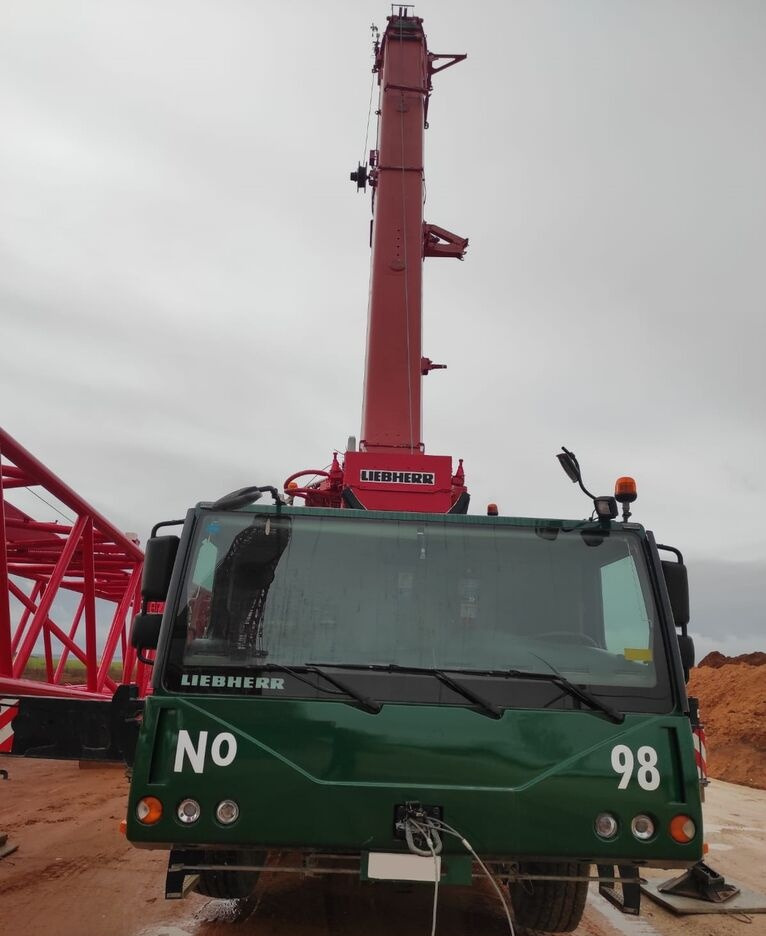 Liebherr LTM 1130 5.1 - Cẩu bánh lốp: hình 4 Liebherr LTM 1130 5.1 - Cẩu bánh lốp: hình 4