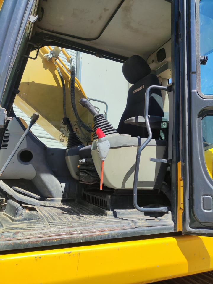 KOMATSU PC210NLC-8 - Máy xúc bánh xích: hình 5 KOMATSU PC210NLC-8 - Máy xúc bánh xích: hình 5