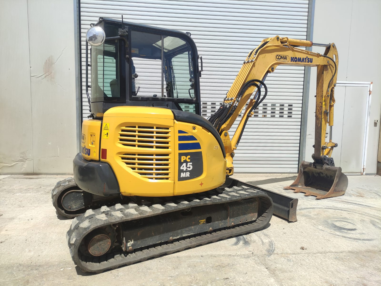 KOMATSU PC45MR-3 - Máy xúc mini: hình 4 KOMATSU PC45MR-3 - Máy xúc mini: hình 4
