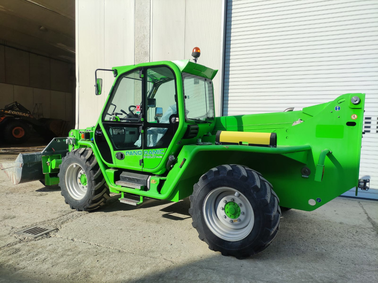 MERLO P.4017 - Xe nhấc hình viễn vọng kính: hình 4 MERLO P.4017 - Xe nhấc hình viễn vọng kính: hình 4