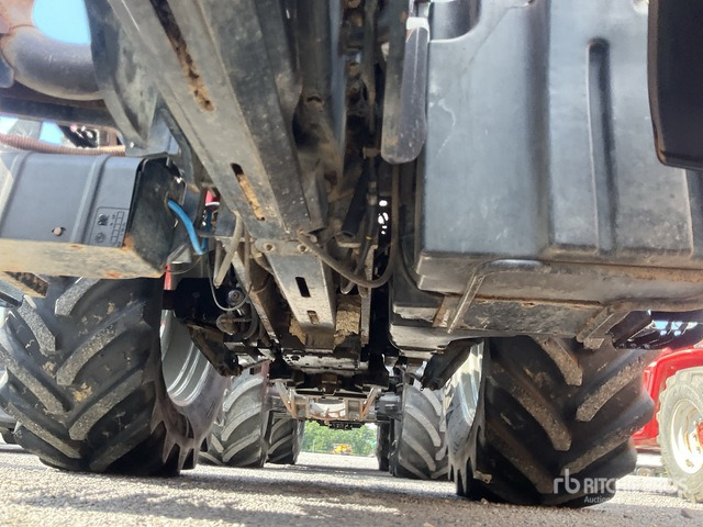 2004 Massey Ferguson 6499 Dynashift 4WD Tractor - Máy cày: hình 5 2004 Massey Ferguson 6499 Dynashift 4WD Tractor - Máy cày: hình 5