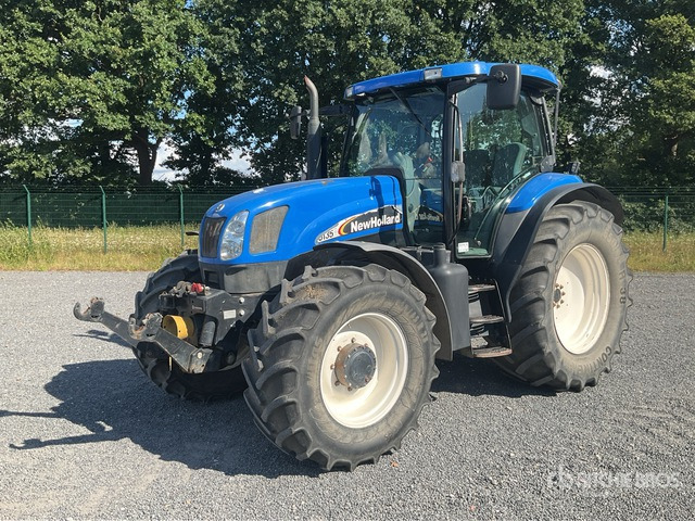 2004 New Holland TS135 A 4WD Tractor - Máy cày: hình 2 2004 New Holland TS135 A 4WD Tractor - Máy cày: hình 2