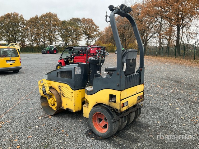2005 Bomag B120 AC-4 Pneumatic Roller - Máy lăn khí nén: hình 3 2005 Bomag B120 AC-4 Pneumatic Roller - Máy lăn khí nén: hình 3