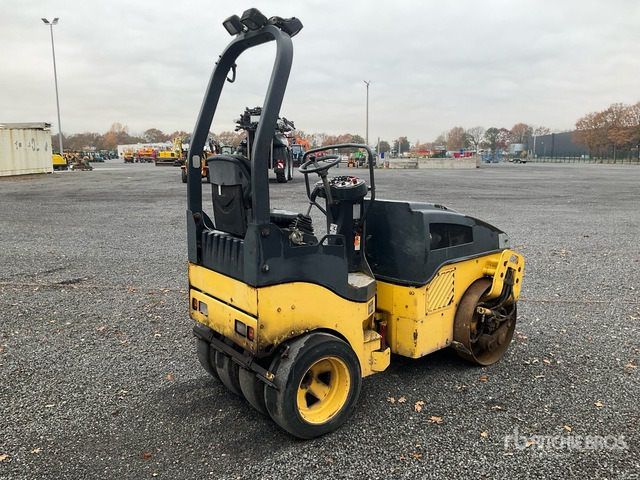 2005 Bomag B120 AC-4 Pneumatic Roller - Máy lăn khí nén: hình 4 2005 Bomag B120 AC-4 Pneumatic Roller - Máy lăn khí nén: hình 4