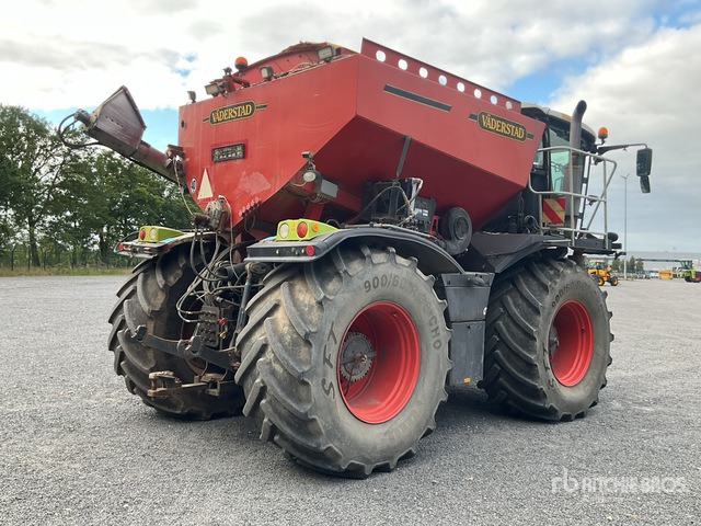 2011 Claas Xerion 3800 Saddle Trac 4WD Tractor - Máy cày: hình 4 2011 Claas Xerion 3800 Saddle Trac 4WD Tractor - Máy cày: hình 4