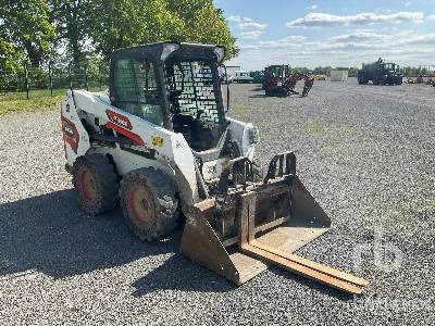 BOBCAT S550 - Máy xúc lật đa năng: hình 4 BOBCAT S550 - Máy xúc lật đa năng: hình 4