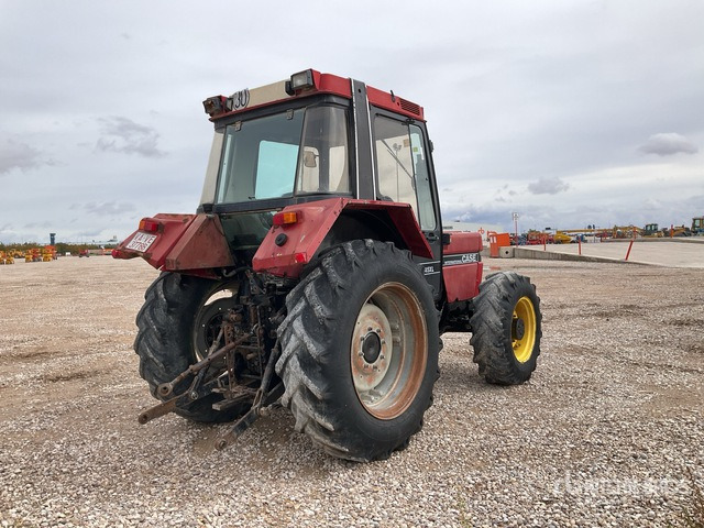 1992 Case International 845 Confort 4WD Tractor - Máy cày: hình 4 1992 Case International 845 Confort 4WD Tractor - Máy cày: hình 4
