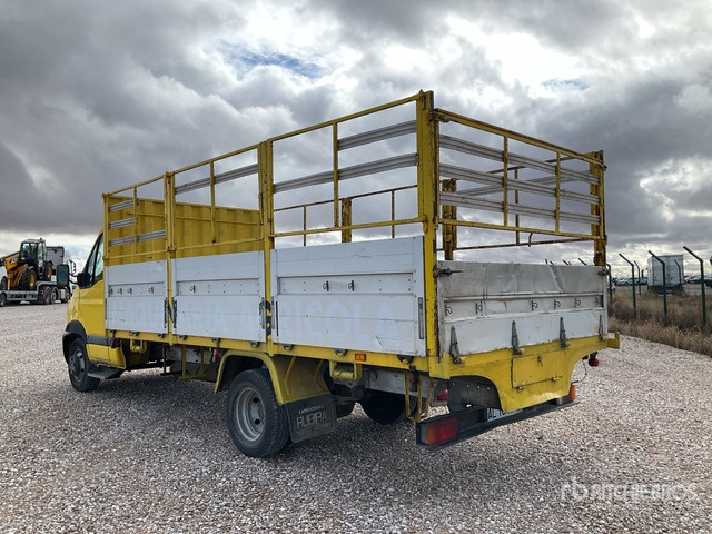 2000 Renault Mascott 4x2 Flatbed Truck - Xe tải thùng lửng/ Phẳng: hình 2 2000 Renault Mascott 4x2 Flatbed Truck - Xe tải thùng lửng/ Phẳng: hình 2