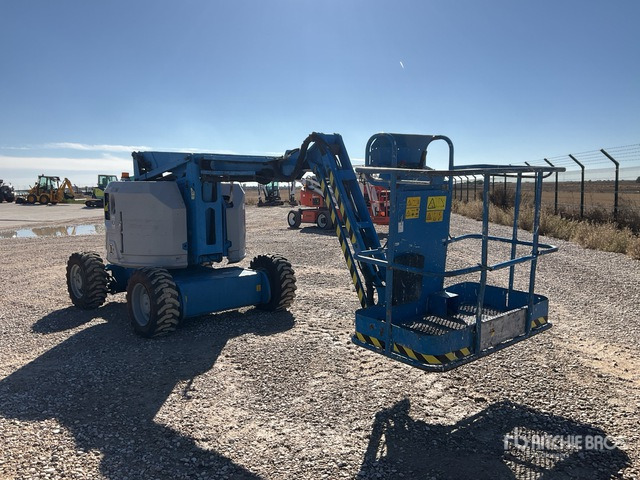 2006 Genie Z34/22 4WD Diesel Articulating Boom Lift - Xe nâng người nhiều khớp nối: hình 3 2006 Genie Z34/22 4WD Diesel Articulating Boom Lift - Xe nâng người nhiều khớp nối: hình 3
