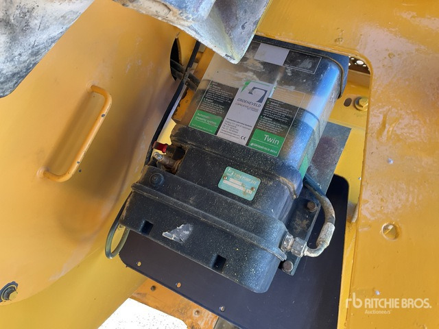 2006 Volvo L110E Wheel Loader - Máy xúc lật bánh lốp: hình 4 2006 Volvo L110E Wheel Loader - Máy xúc lật bánh lốp: hình 4