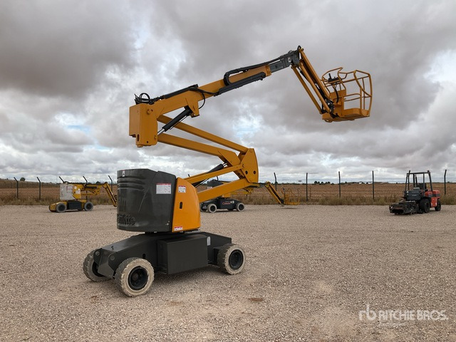 2007 Haulotte HA15IP 2WD Electric Articulating Boom Lift - Xe nâng người nhiều khớp nối: hình 2 2007 Haulotte HA15IP 2WD Electric Articulating Boom Lift - Xe nâng người nhiều khớp nối: hình 2