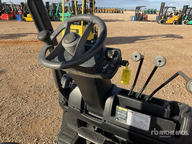 2007 Yale GDP16VX Forklift - Xe nâng diesel: hình 5 2007 Yale GDP16VX Forklift - Xe nâng diesel: hình 5