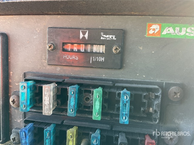 2008 Ausa 250RHGS 4x4 Self-Loading Swivel Dumper - Xe ben đổ: hình 2 2008 Ausa 250RHGS 4x4 Self-Loading Swivel Dumper - Xe ben đổ: hình 2